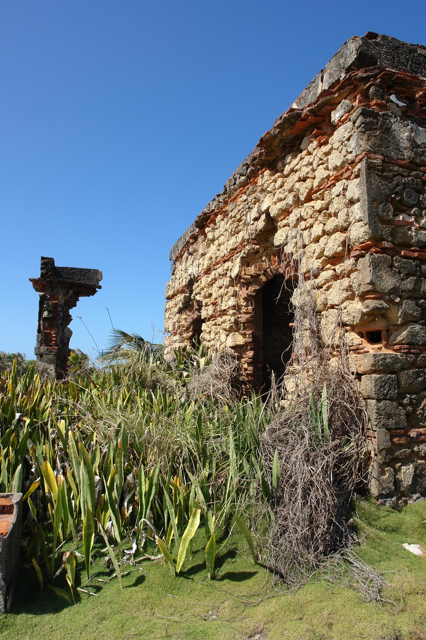Ruinas del Antiguo Leprocomio - Toa Baja - 2011 00008
